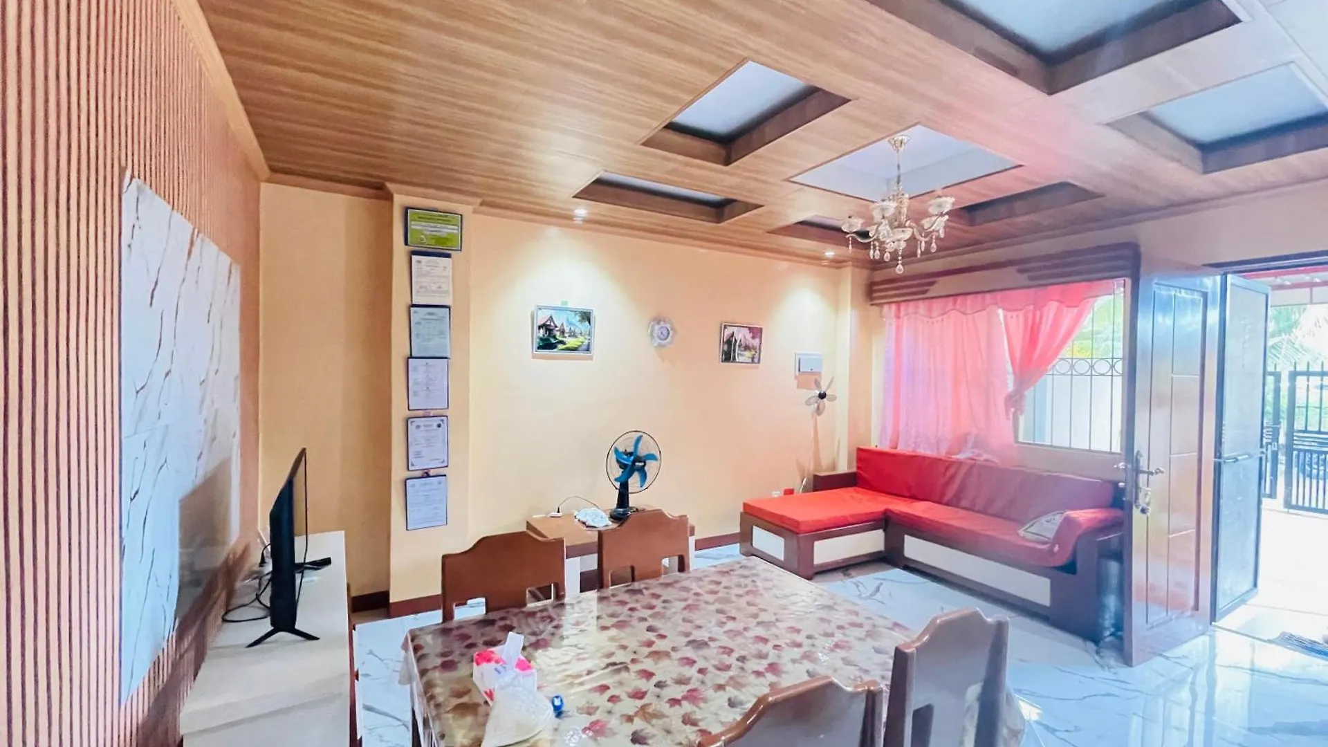 J Apartment Dauis Filipinas